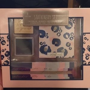 Stationary set